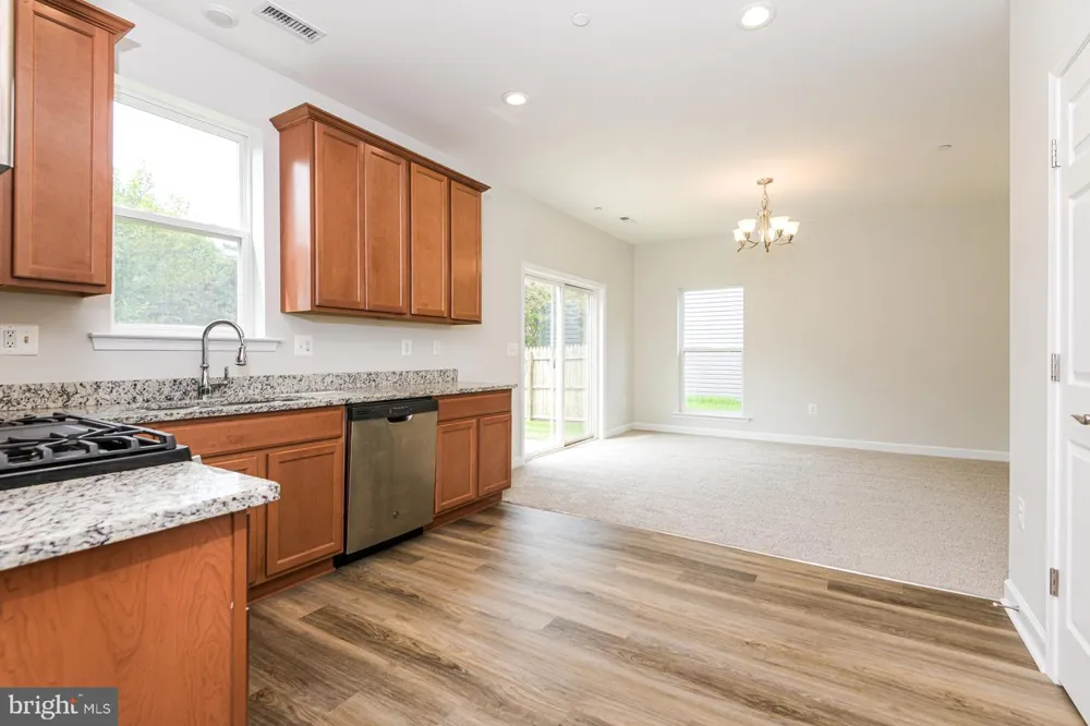 17 STUART COURT Indian Head, MD 20640