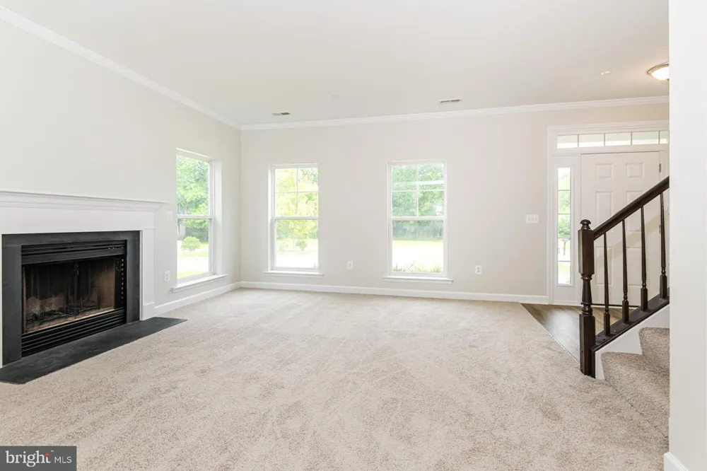 17 STUART COURT Indian Head, MD 20640
