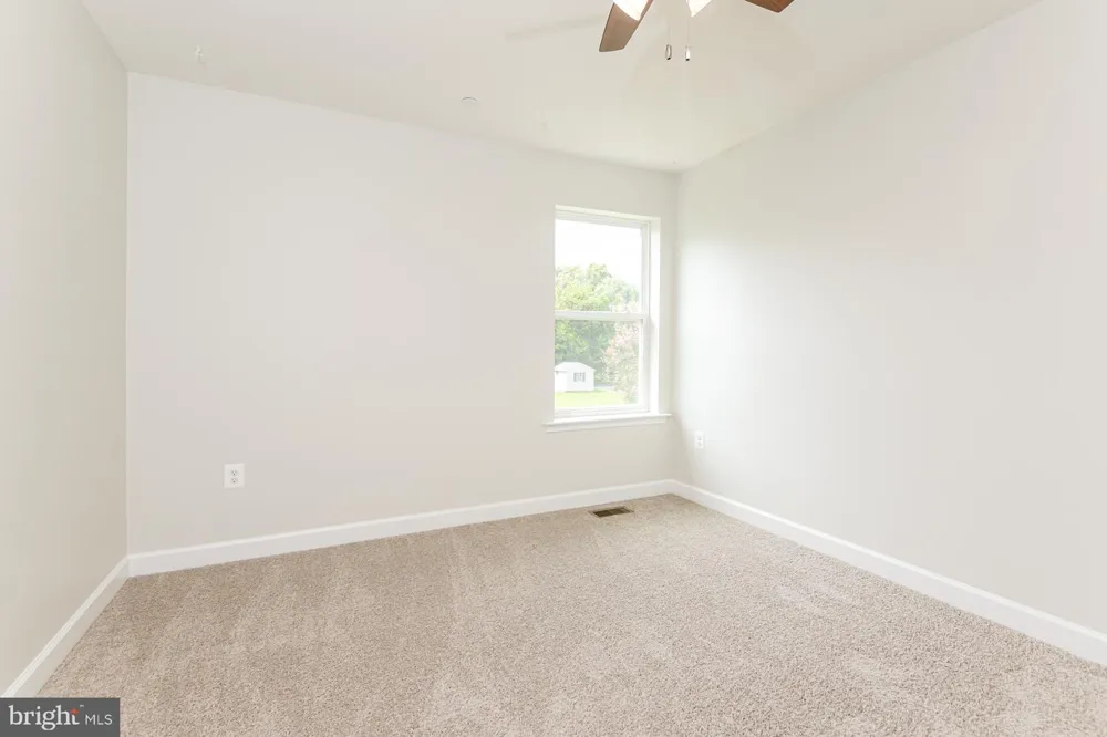 17 STUART COURT Indian Head, MD 20640