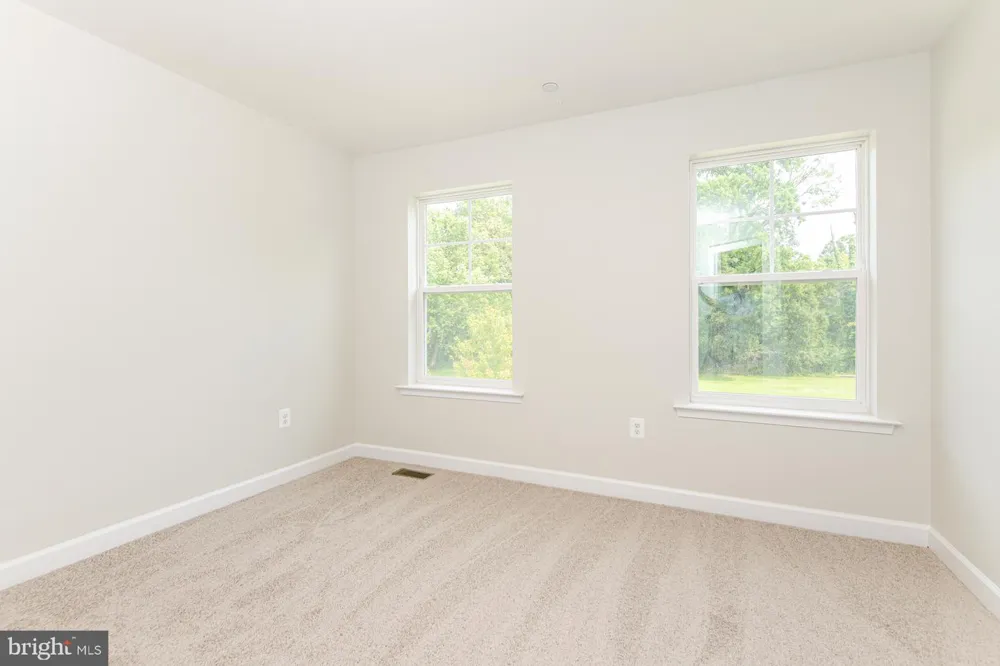 17 STUART COURT Indian Head, MD 20640