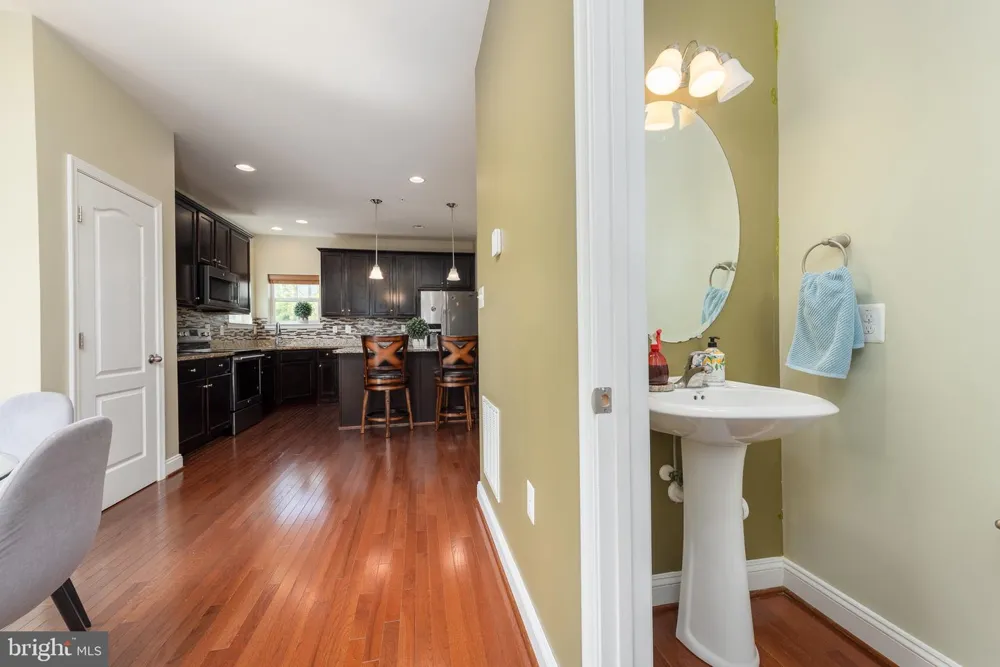 7603 LORD SNOWDEN CIRCLE Laurel, MD 20707
