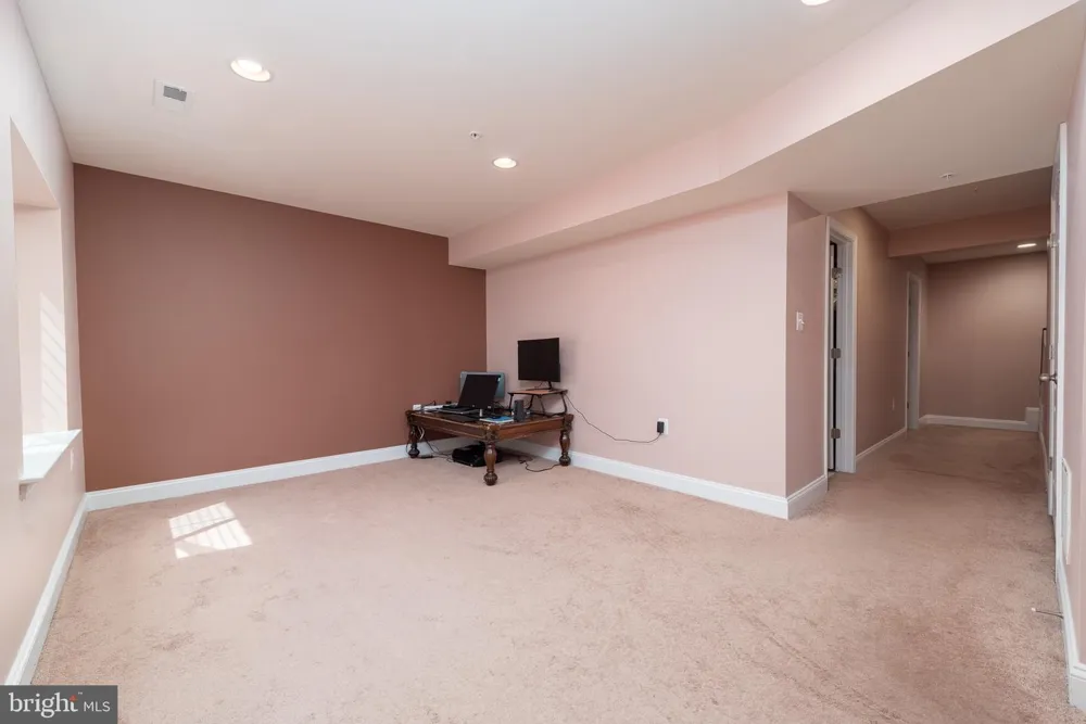 7603 LORD SNOWDEN CIRCLE Laurel, MD 20707