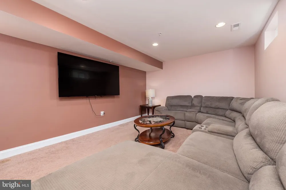 7603 LORD SNOWDEN CIRCLE Laurel, MD 20707