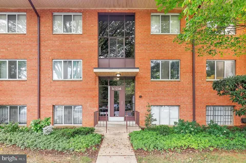 10216 ROCKVILLE PIKE #102