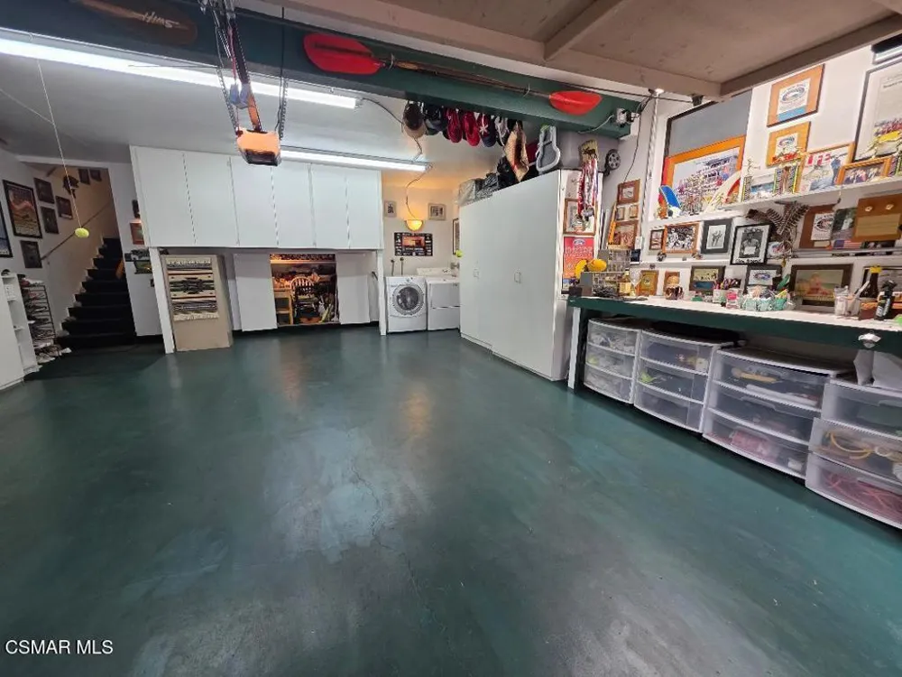 6201 Shoup Avenue #70 Woodland Hills, CA 91367