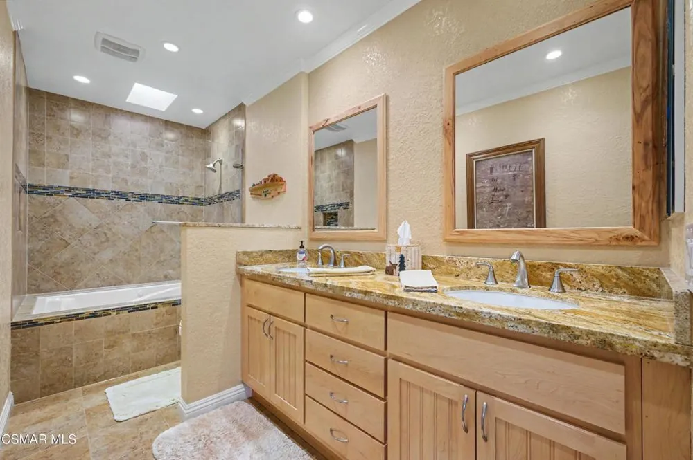 6201 Shoup Avenue #70 Woodland Hills, CA 91367