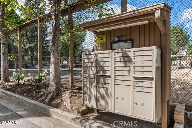 6201 Shoup Avenue #70 Woodland Hills, CA 91367