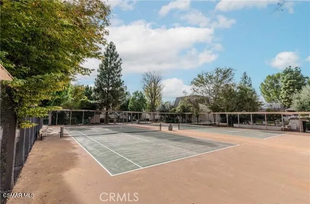 6201 Shoup Avenue #70 Woodland Hills, CA 91367