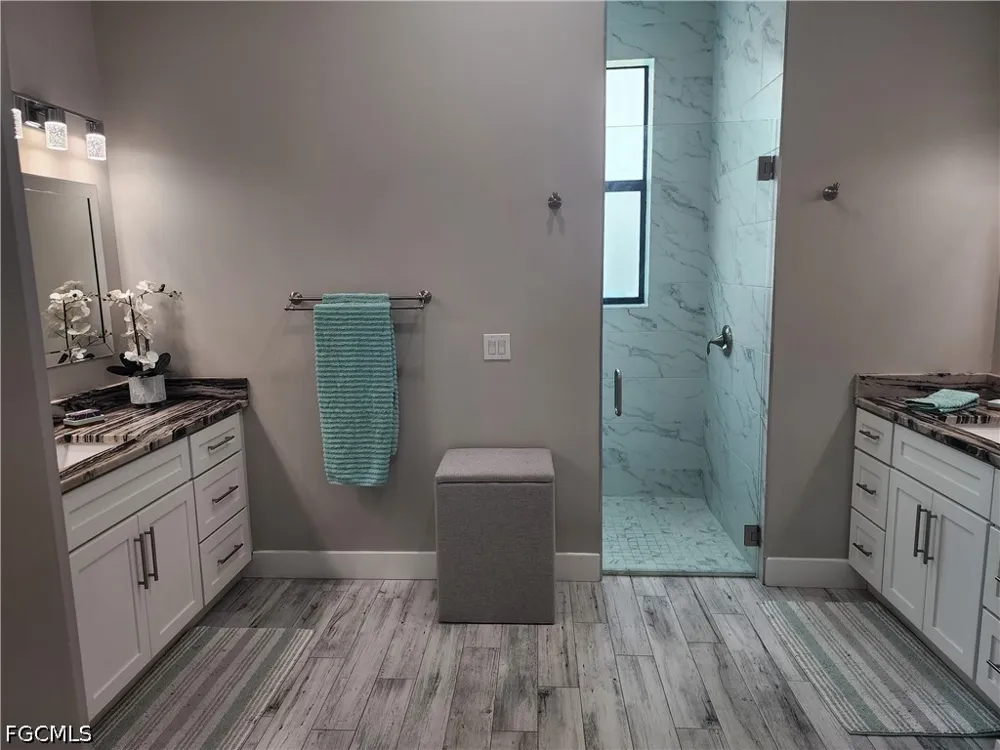 Kismet Lakes Lane Cape Coral, FL 33993