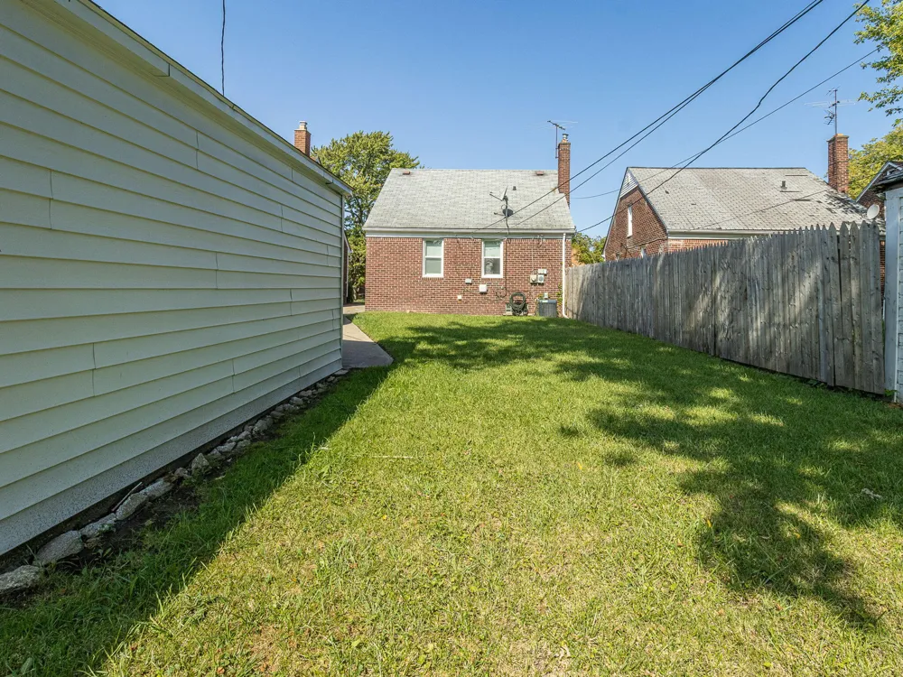 10852 Balfour Road Detroit, MI 48224