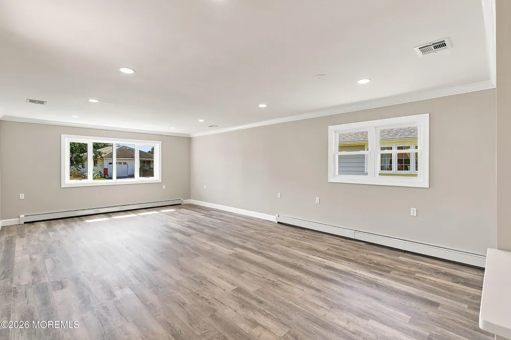 26 Grenada Street Toms River, NJ 08757