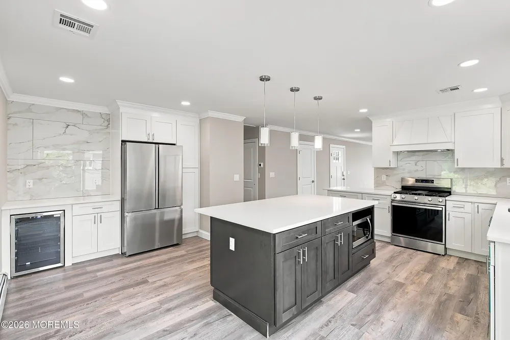 26 Grenada Street Toms River, NJ 08757
