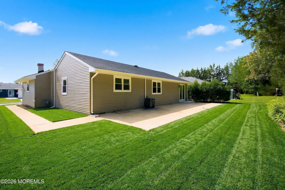 26 Grenada Street Toms River, NJ 08757