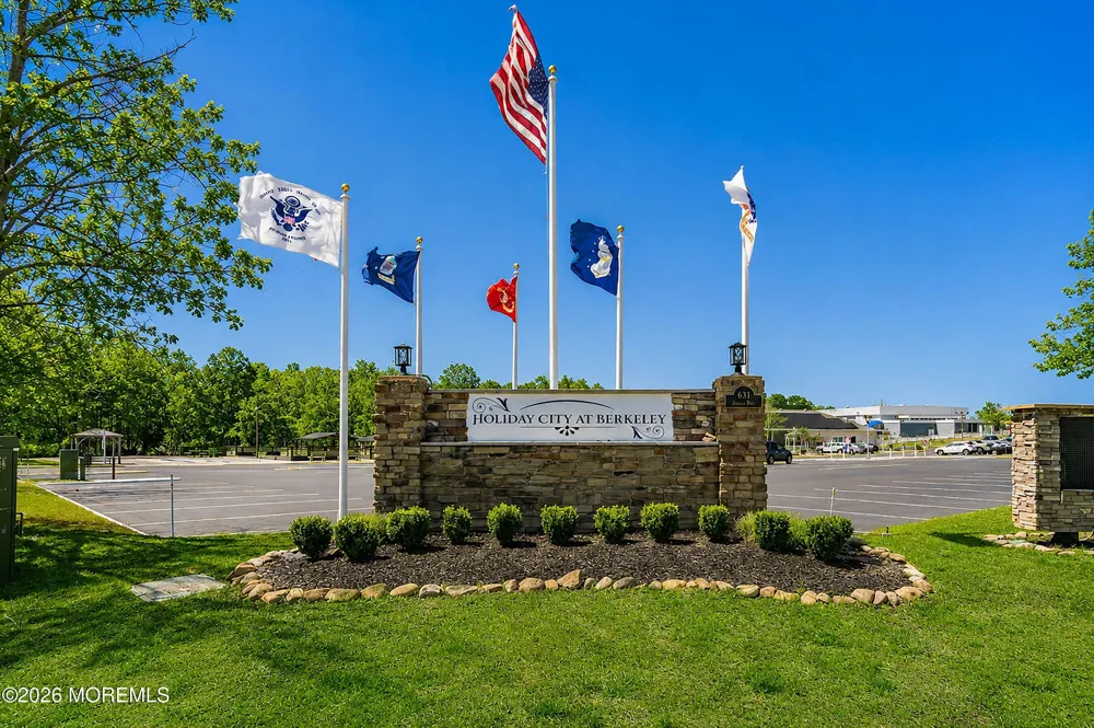 26 Grenada Street Toms River, NJ 08757