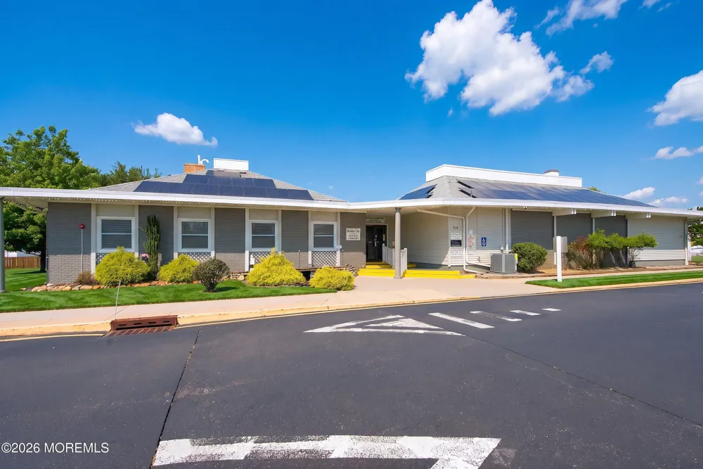 26 Grenada Street Toms River, NJ 08757