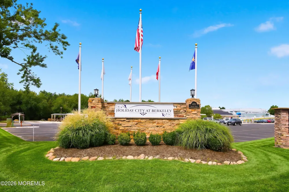 26 Grenada Street Toms River, NJ 08757