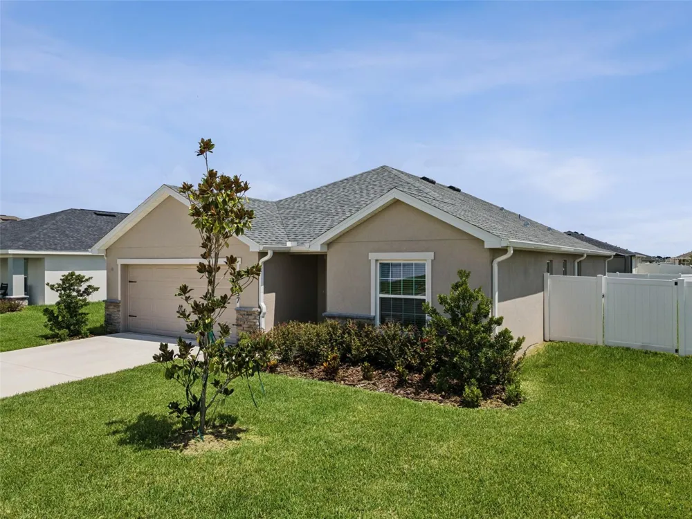 2037 SUMMERLAKE DRIVE Auburndale, FL 33823