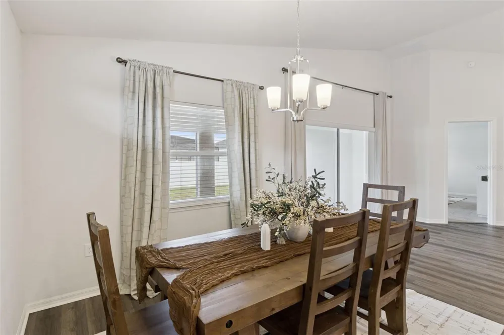 2037 SUMMERLAKE DRIVE Auburndale, FL 33823