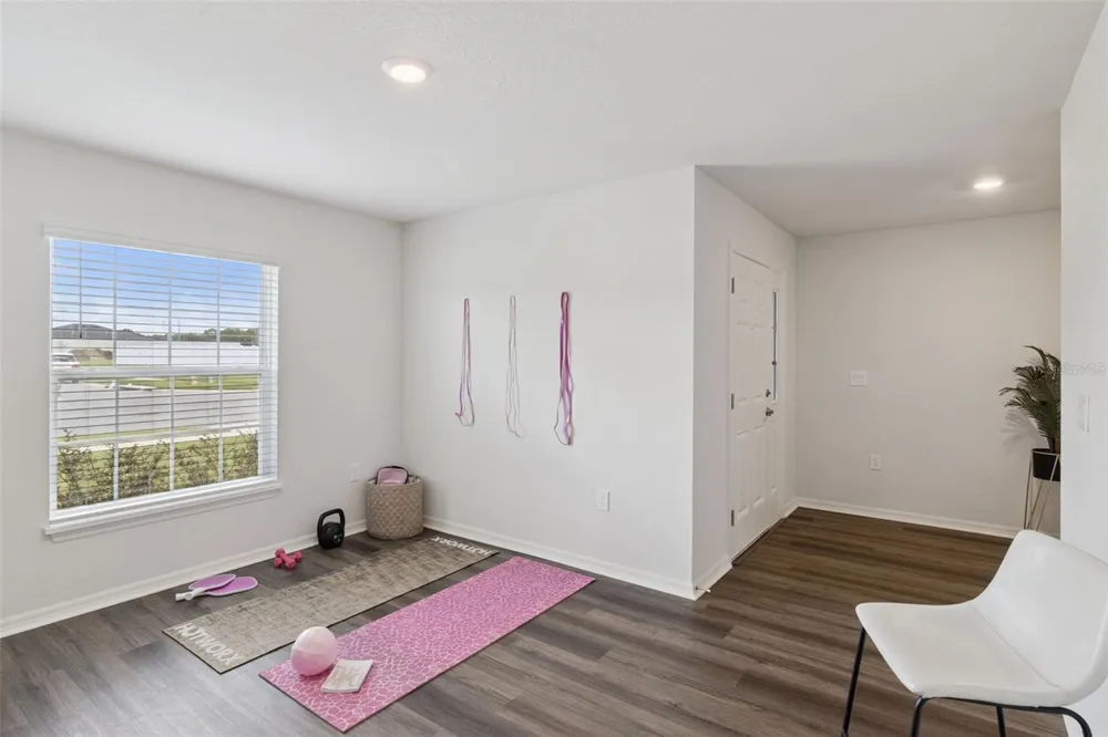 2037 SUMMERLAKE DRIVE Auburndale, FL 33823