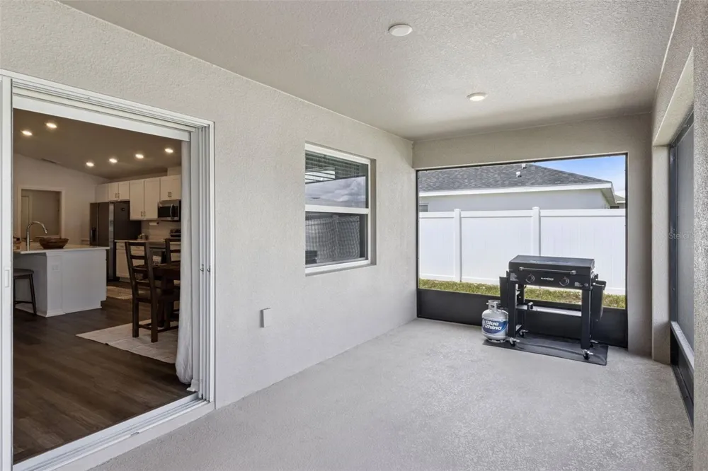 2037 SUMMERLAKE DRIVE Auburndale, FL 33823