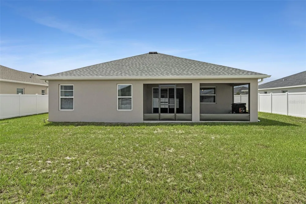 2037 SUMMERLAKE DRIVE Auburndale, FL 33823