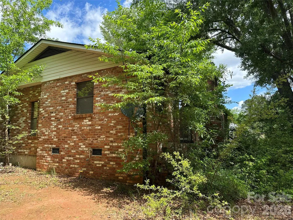 572 Ledbetter Road Spindale, NC 28160