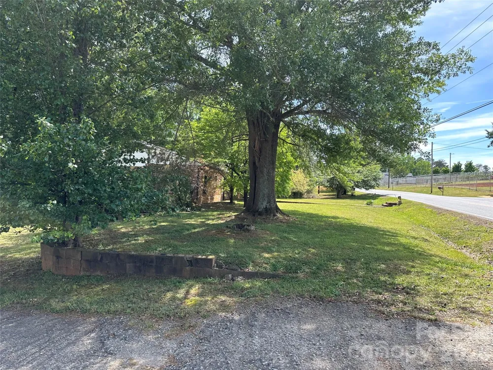 572 Ledbetter Road Spindale, NC 28160