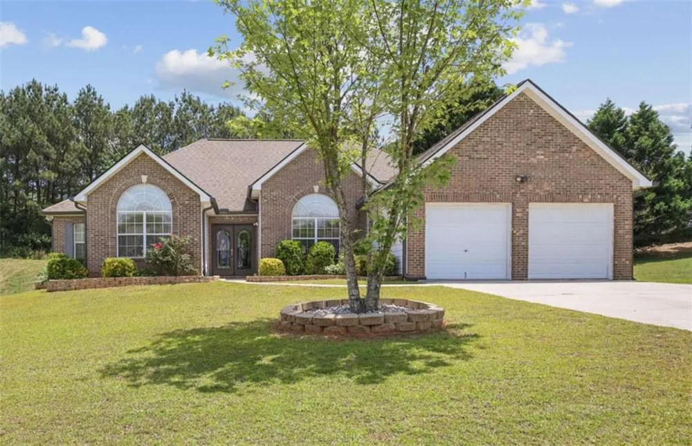 6827 Hill Creek Cove Lithonia, GA 30058