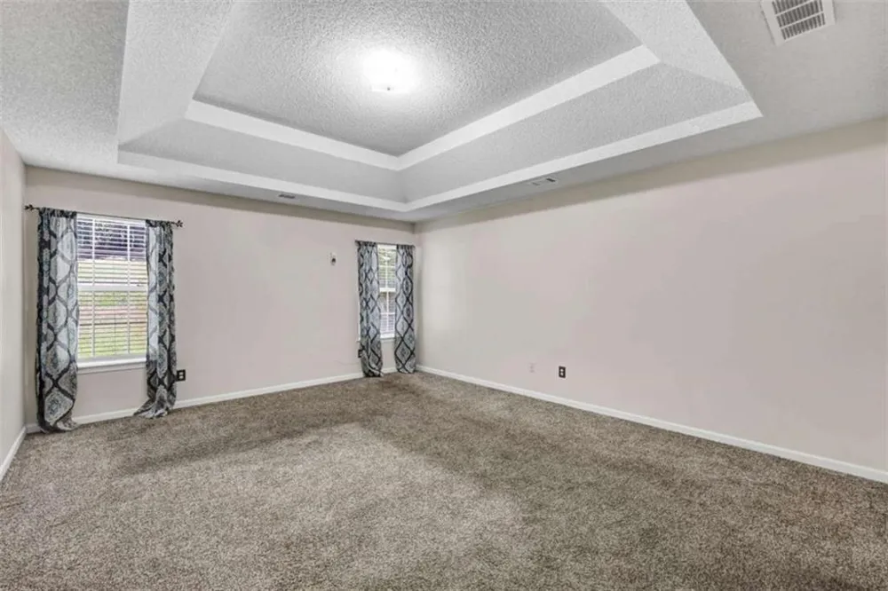 6827 Hill Creek Cove Lithonia, GA 30058