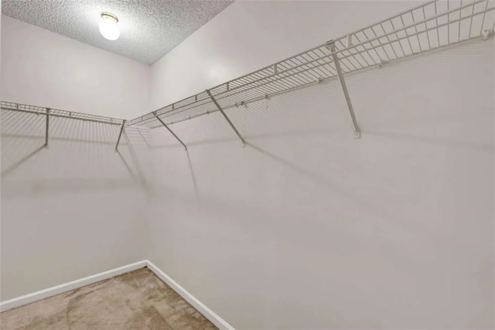 6827 Hill Creek Cove Lithonia, GA 30058