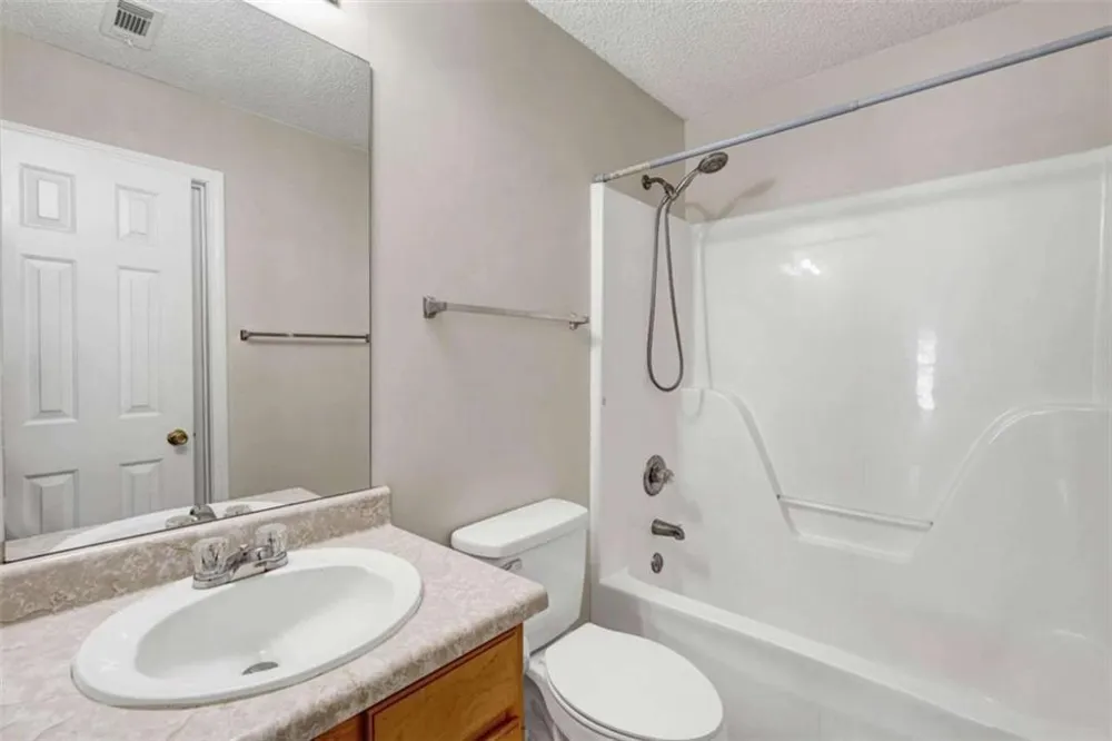 6827 Hill Creek Cove Lithonia, GA 30058