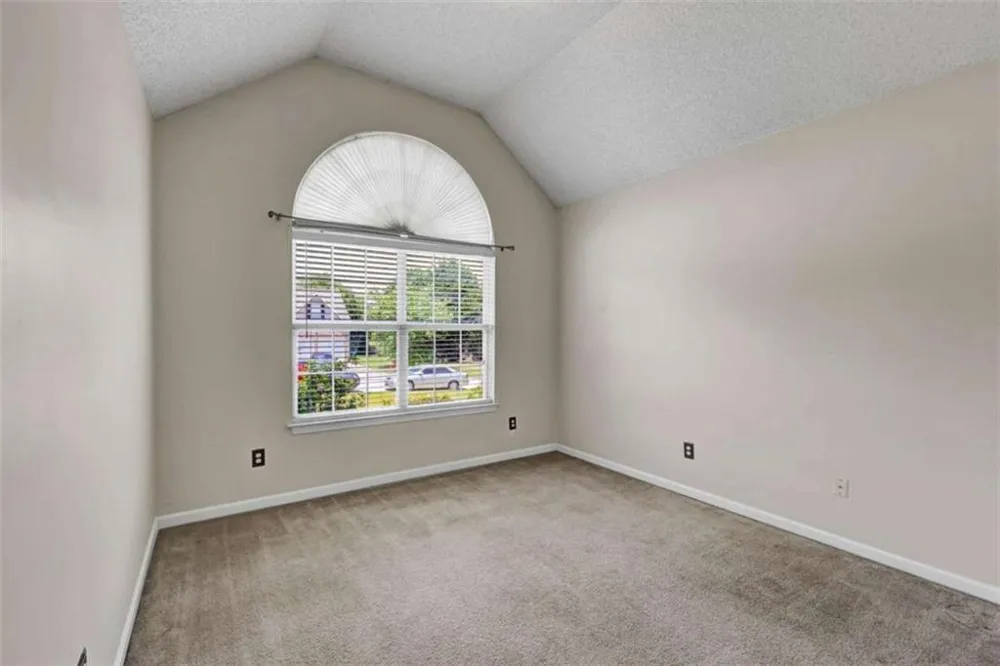 6827 Hill Creek Cove Lithonia, GA 30058