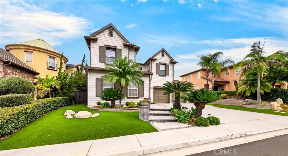 2011 W Snead Street La Habra, CA 90631