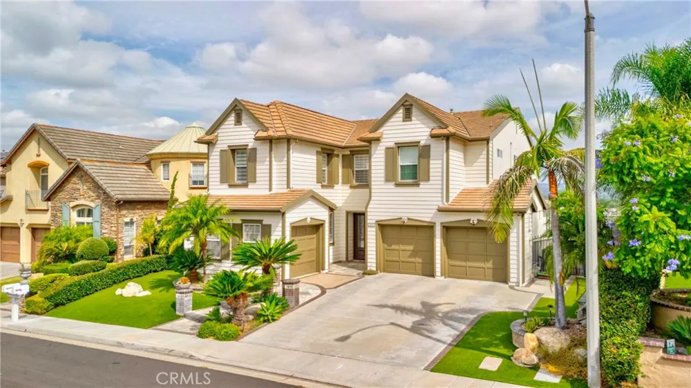 2011 W Snead Street La Habra, CA 90631