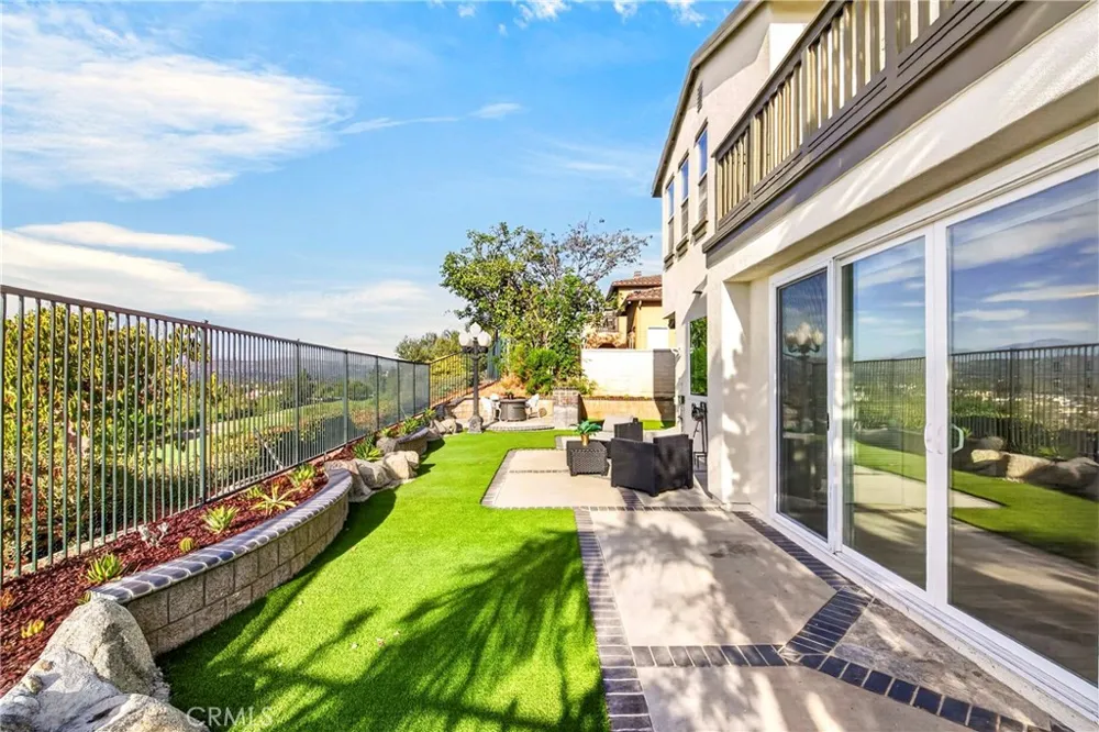 2011 W Snead Street La Habra, CA 90631