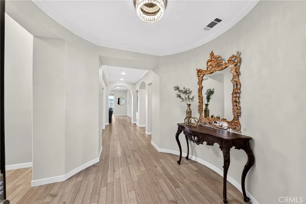 2011 W Snead Street La Habra, CA 90631