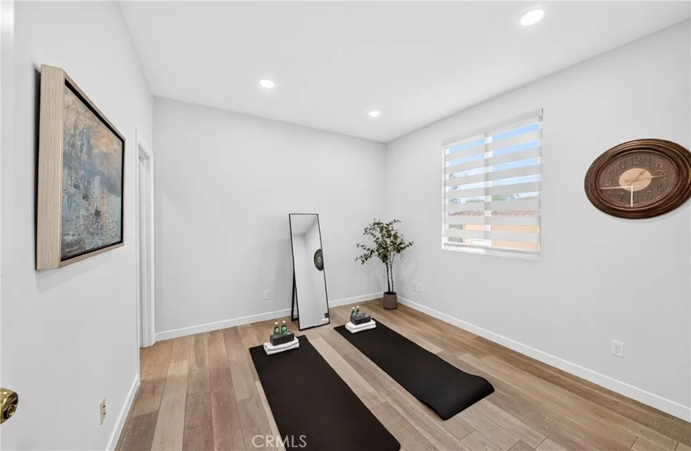2011 W Snead Street La Habra, CA 90631