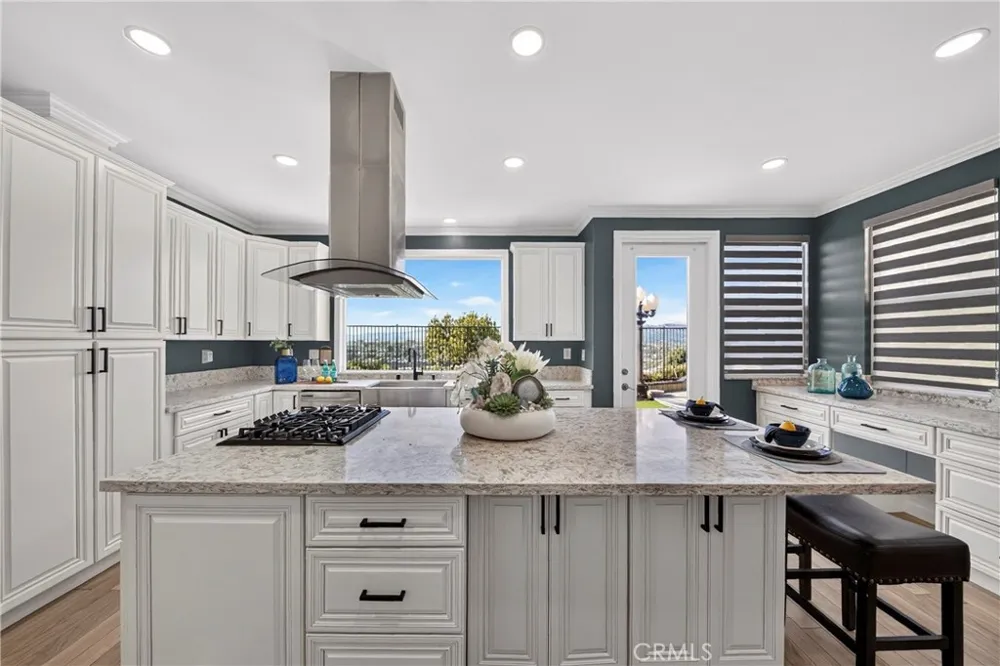 2011 W Snead Street La Habra, CA 90631