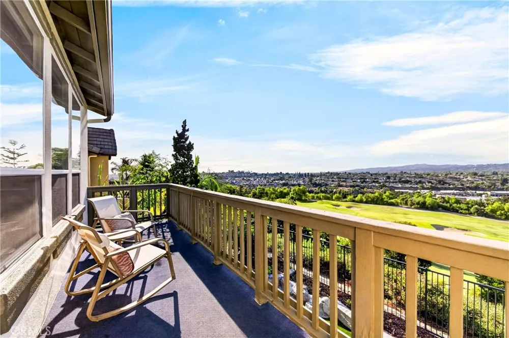 2011 W Snead Street La Habra, CA 90631