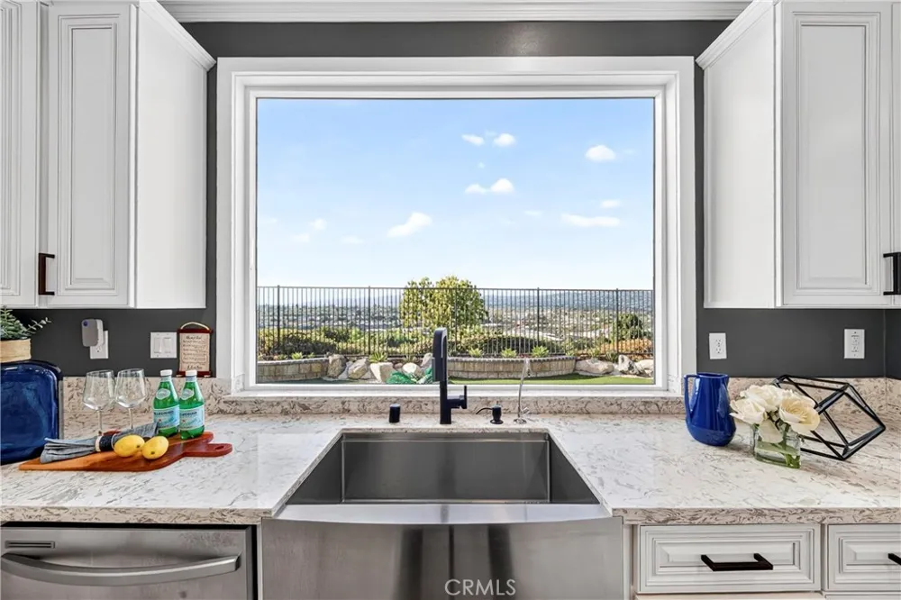 2011 W Snead Street La Habra, CA 90631