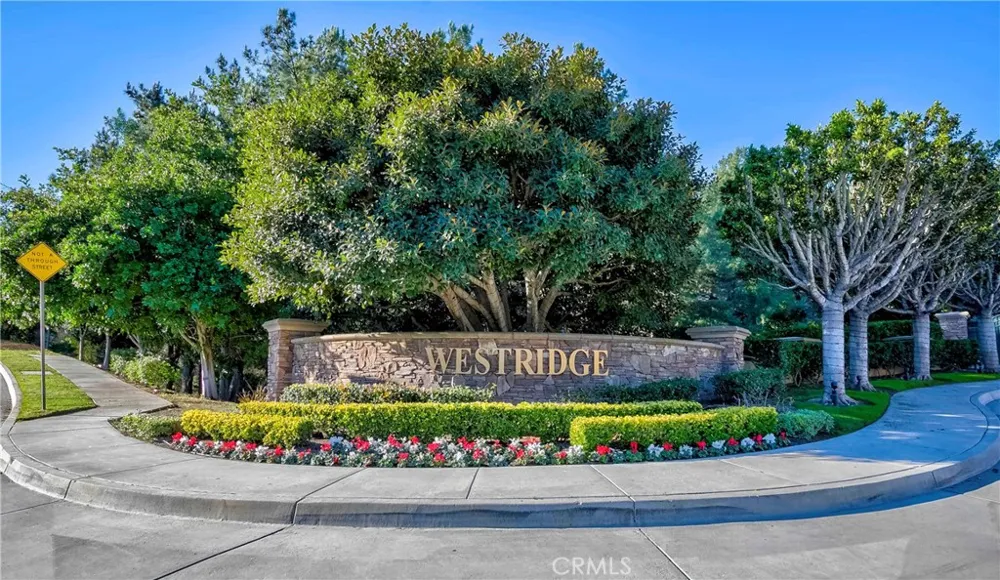 2011 W Snead Street La Habra, CA 90631