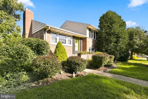 2123 EASTRIDGE ROAD