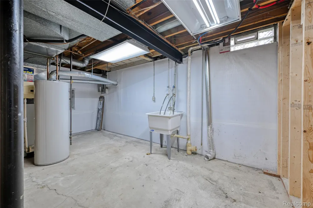 1540 Stafford Drive Canton Charter Township, MI 48188