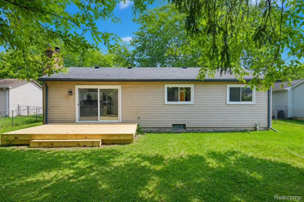1540 Stafford Drive Canton Charter Township, MI 48188