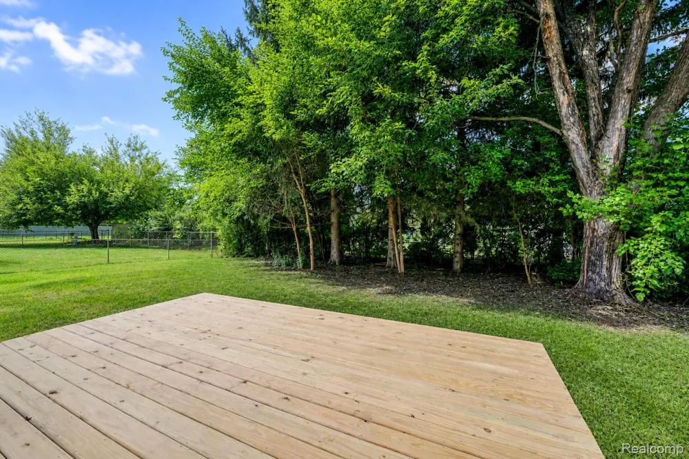 1540 Stafford Drive Canton Charter Township, MI 48188