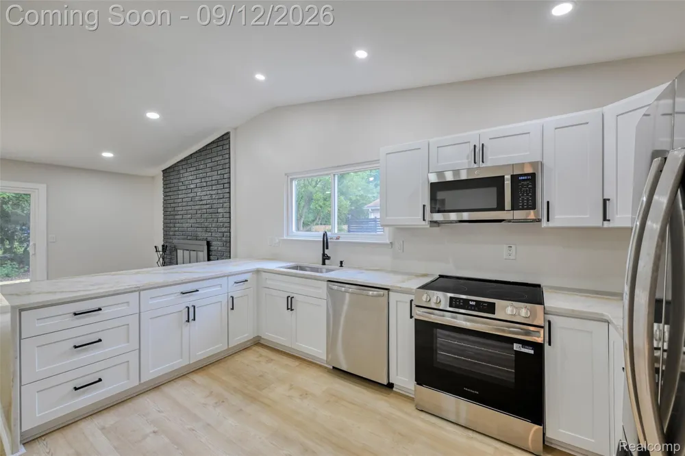 1540 Stafford Drive Canton Charter Township, MI 48188