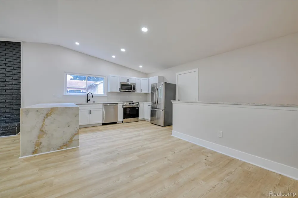 1540 Stafford Drive Canton Charter Township, MI 48188