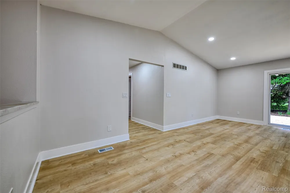 1540 Stafford Drive Canton Charter Township, MI 48188