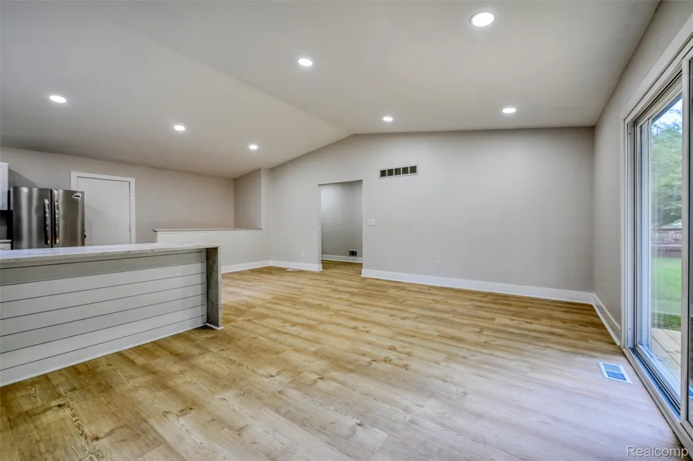 1540 Stafford Drive Canton Charter Township, MI 48188