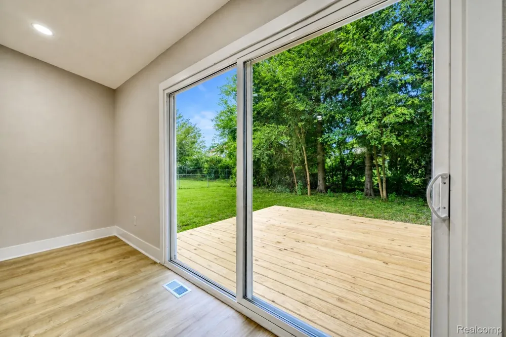 1540 Stafford Drive Canton Charter Township, MI 48188